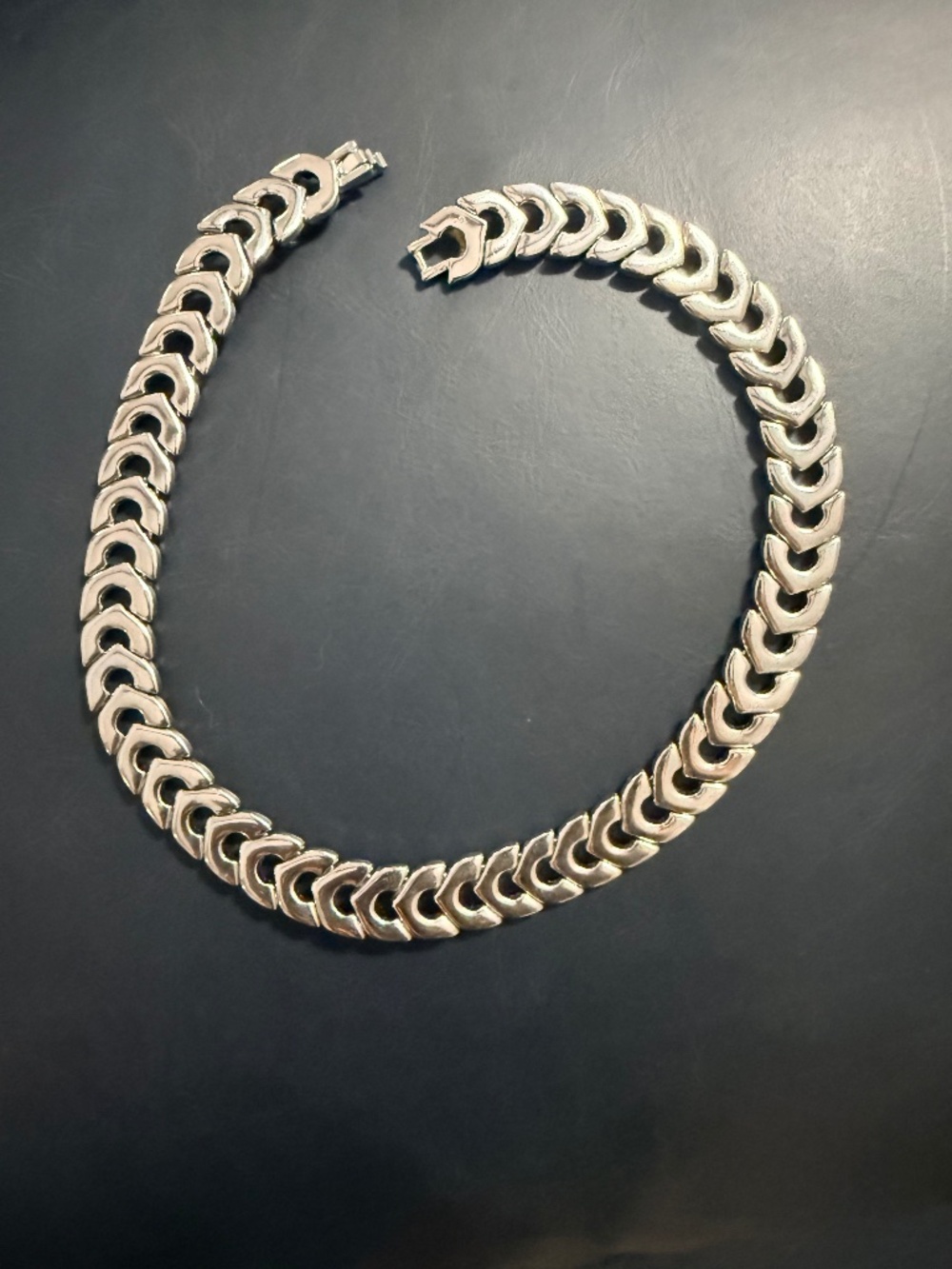 Vintage Silver Tone Fishbone Link Collar Necklace Chunky Statement